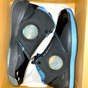 Vintage Air Jordan 2010 “ Black University blue.  size 12 excellent condition